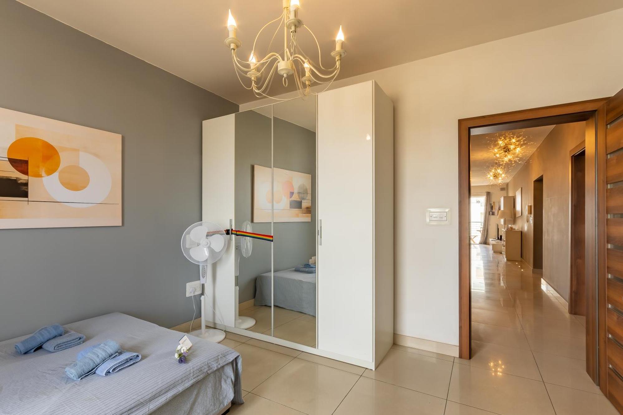 Modern And Comfortable Savoy Garden - Happy * Gzira
